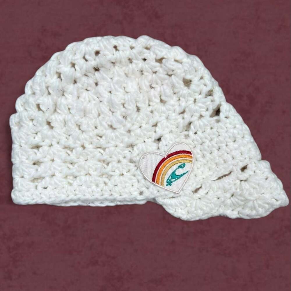 O'Neill Crochet Bucket Hat White Cream Rainbow Heart Patch